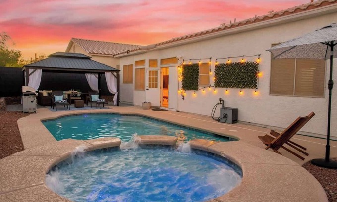 North Las Vegas House | Chic and Modern 3BD Home with Pool & Pool Table