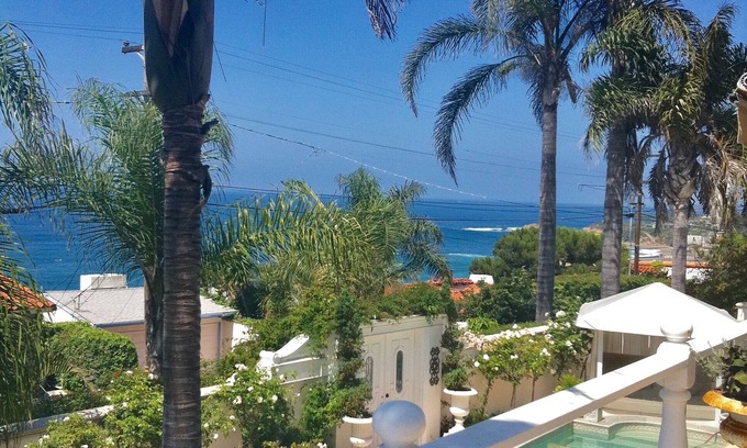 South Laguna House | Chic Beach House on quiet street with pool & ocean views ...short walk to beach