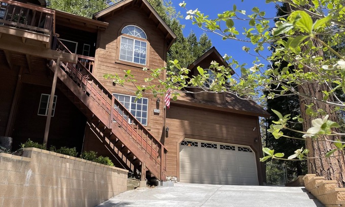 Cedar Glen Cabin | Chic cabin-New listing, low cleaning fees, early check-in/pay in 2 payments!