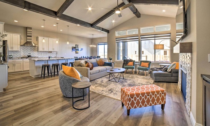 Carson City House | Chic Carson City Home: Hike, Golf, Ski + More!