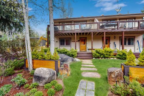 Aspen Apartment | Chic Condo Unit 1