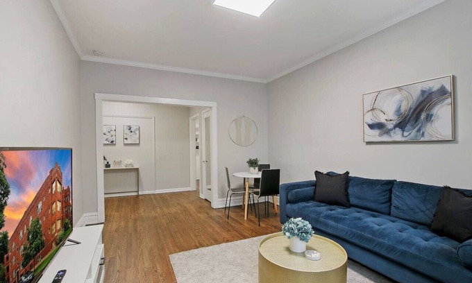 Avondale Apartment | Chic & Fully Furnished 2BR Apartment