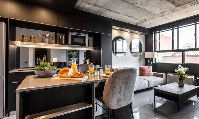 Shaughnessy Village Apartment | Chic Loft near McGill University