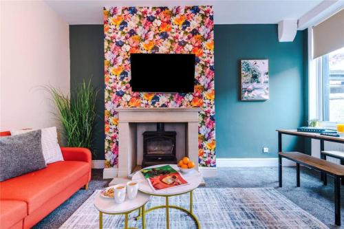 Salford House | Chic & Modern Escape