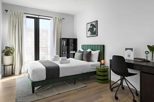 Constable Hook Apartment | Chic Retreat Free Parking 30Min to NYC