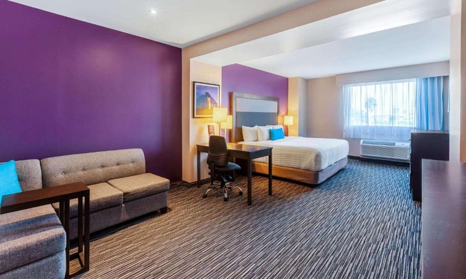 Apodaca Hotel | CHN Hotel Monterrey Aeropuerto, Trademark by Wyndham