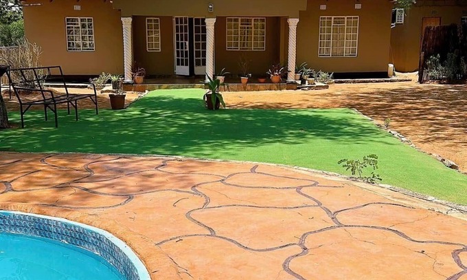 Kasane Bed & Breakfast | Chobe Oasis Guest House