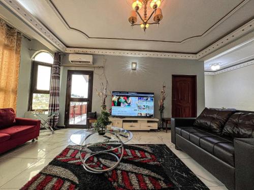 Yaounde Apartment | Chris Complex Executive Stays -Luxury Furnished Apartments and Guesthouses In Yaounde