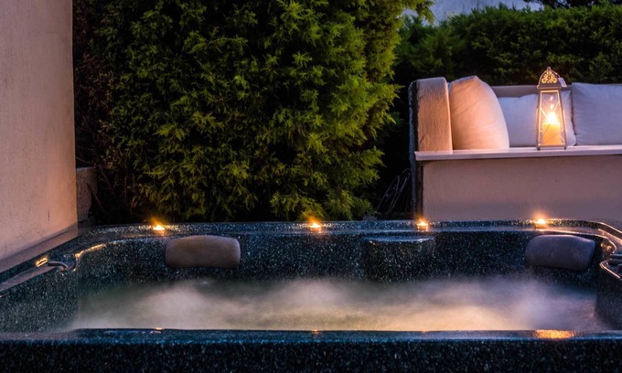 Skiathos Town Villa | Chris Rea Villa