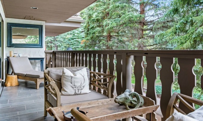 Vail Apartment | Christiania Condos - CoralTree Residence Collection