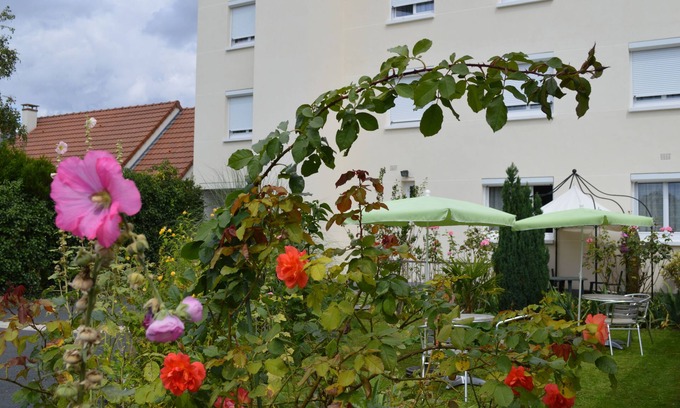 Chateauroux Hotel | Christina
