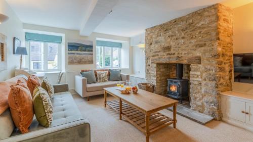 Tetbury House | Christmas Cottage