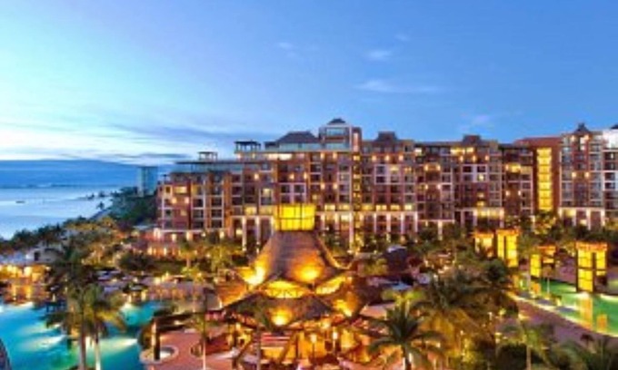 Punta Sam Resort | CHRISTMAS WEEK - 3 BR Wraparound Terrace Penthouse Loft & Private Jacuzzi!