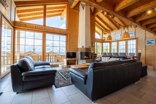 Veysonnaz Ski Chalet | Christoph STANDING & CALM chalet 10 pers by Alpvision Résidences