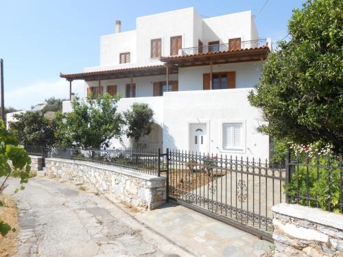 Chalkio Apartment | Chrysolithos Kerami Apartments