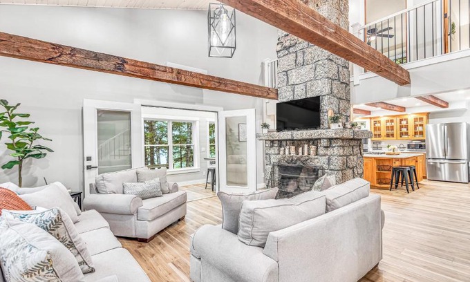 Lucerne-in-Maine House | Chuck's Place