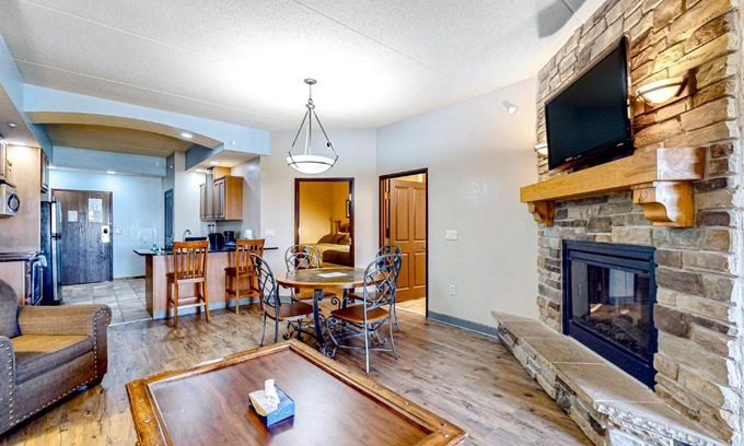 Wisconsin Dells Apartment | Chula Vista Condo 2344 and 2346