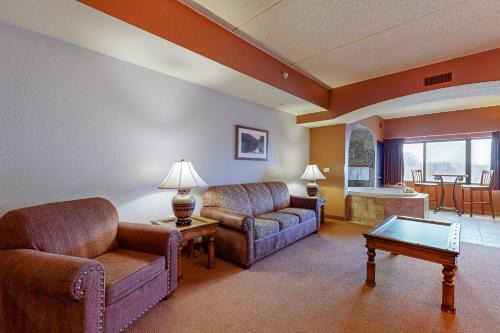 Wisconsin Dells Apartment | Chula Vista Condo #2402