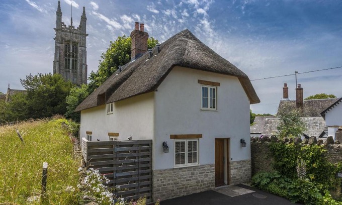 West Compton House | Church Cottage