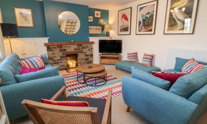 Tavistock House | Church Hill Cottage
