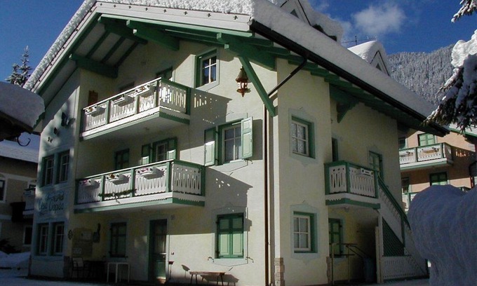 Campitello di Fassa Apartment | Ciapià