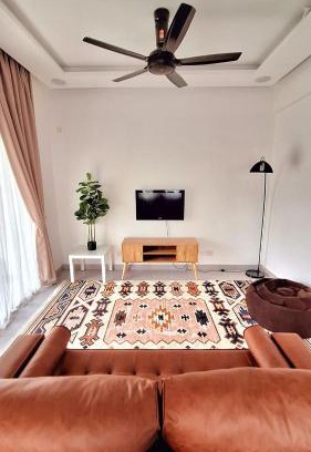 Hulu Selangor House | Cik B Homestay - Musliim Only