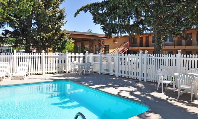 Altamont Hotel | Cimarron Inn Klamath Falls