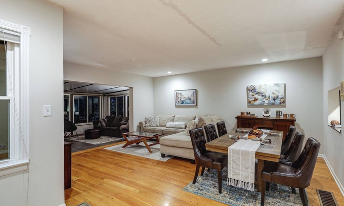 Mount Auburn House | Cincinnati Home, Patio w/Downtown Views!