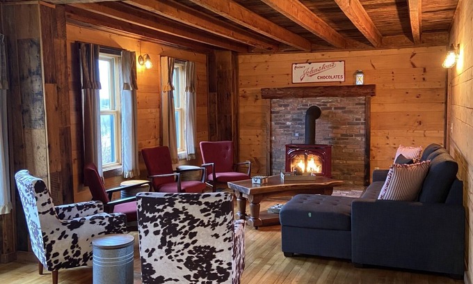 Richford Other | Circa 1850s fully renovated Vermont farmhouse less than 15 miles from Jay Peak