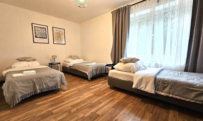 Reuschenberg Apartment | City Apartments