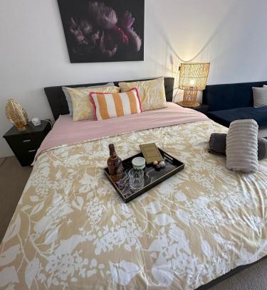 Haymarket Apartment | City at Your Doorstep