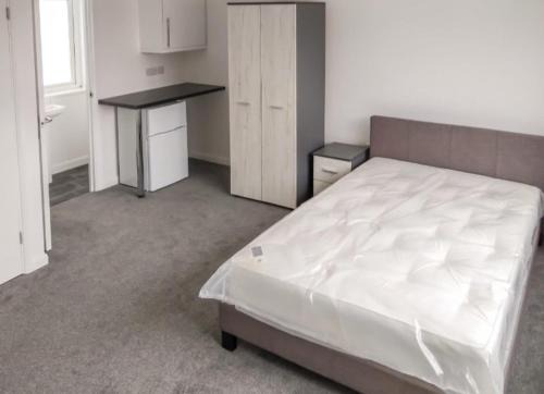 Corby House | City breaks Corby Uist Walk