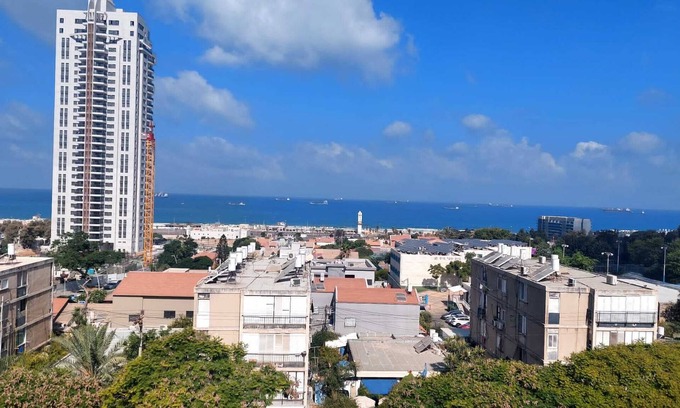 Ashdod Apartment | City Center apartmebt Walking distance to the beach