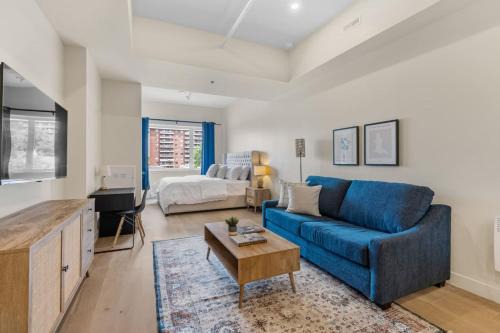 Gay Village Apartment | City Center King Suite