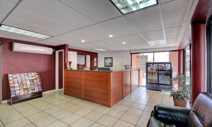 Downtown Las Vegas Hotel | City Center Motel