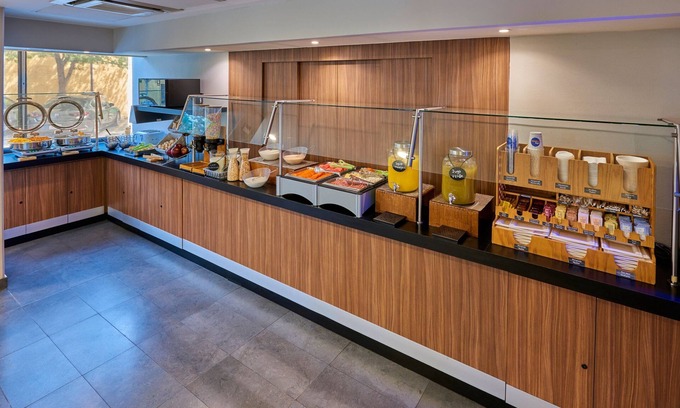 Chihuahua Hotel | City Express by Marriott Chihuahua