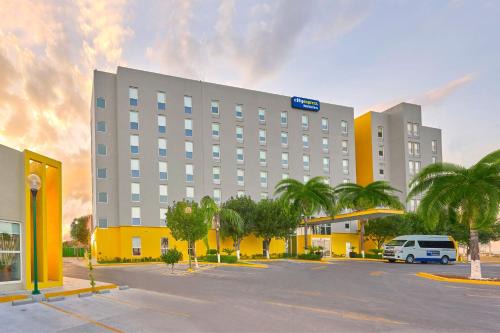 Apodaca Hotel | City Express by Marriott Monterrey Aeropuerto