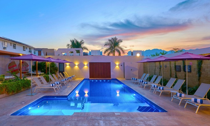 Palmar de Aramara Hotel | City Express Plus by Marriott Puerto Vallarta
