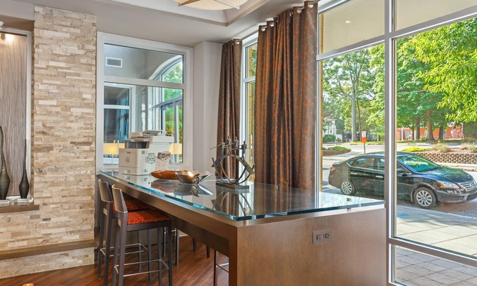 Downtown Apartment | City Living in Downtown Raleigh Luxury Apt 2
