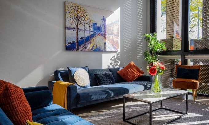 Port Melbourne House | City Meets Bay I Resort Style I 4-Level I Rooftop