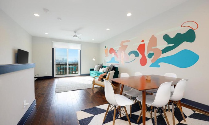 Katie Hill Neighborhood House | City View Townhomes