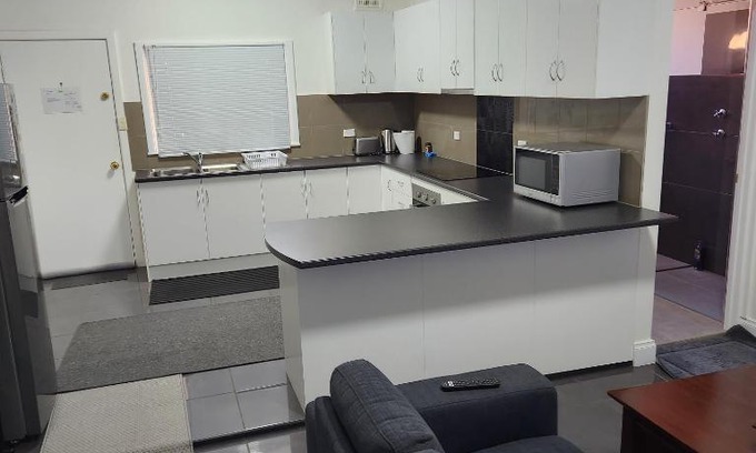 Broken Hill Apartment | City Villa 39 Blende st Broken Hill NSW 2880