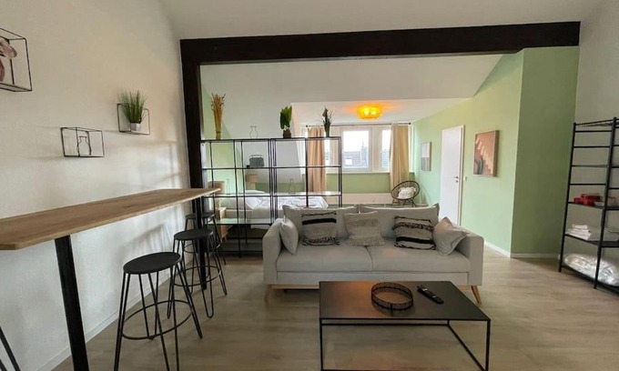 Dueren Apartment | City-Wohnen in Düren im Boho-Style