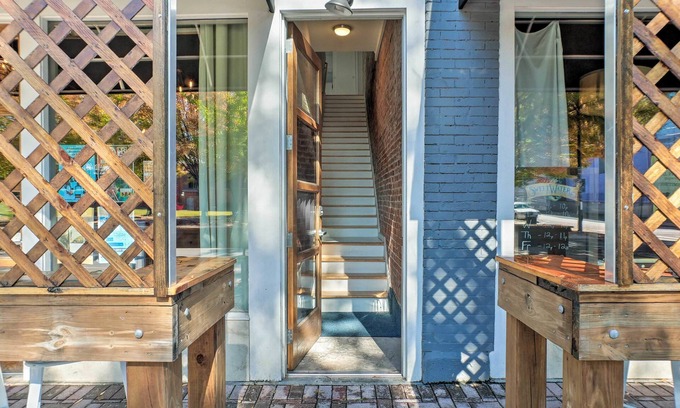 Downtown Chattanooga Condo | Cityscape I - Sleeps 8