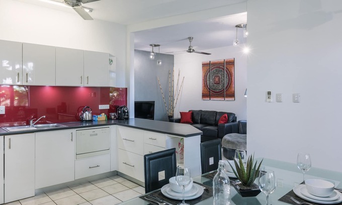 Stuart Park Apartment | CitySide Apartment - 2 Bedroom with Private Courtyard