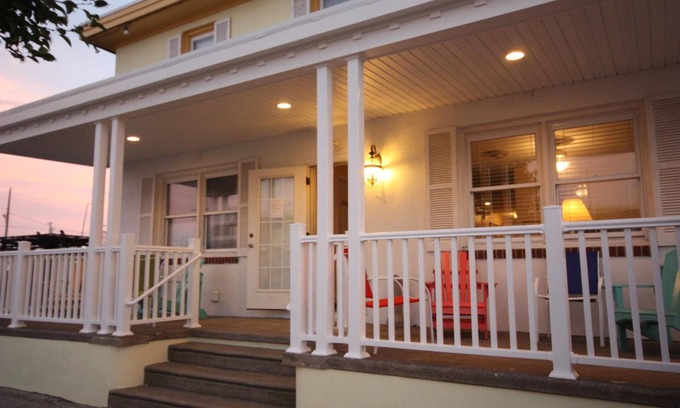 Wildwood Hotel | Clarem Happy Days Inn