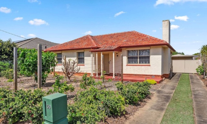 Melrose Park House | Clarence Gardens Family Home