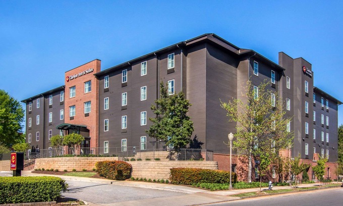 Castleberry Hill Hotel | Clarion Inn & Suites Atlanta Downtown