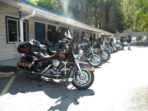 Maggie Valley Hotel | Clarketon Motel - Maggie Valley
