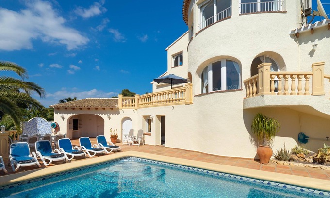Cap de la Nau Villa | Classic and comfortable villa in Javea, on the Costa Blanca, Spain with private pool for 6 persons